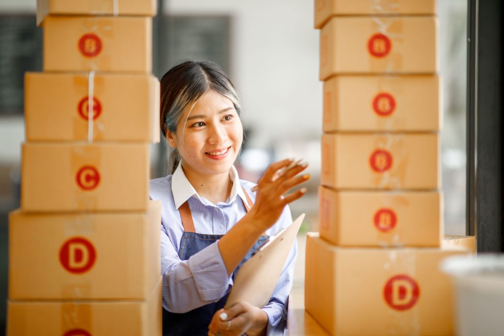 How Order Fulfillment Support Elevates the Customer Experience